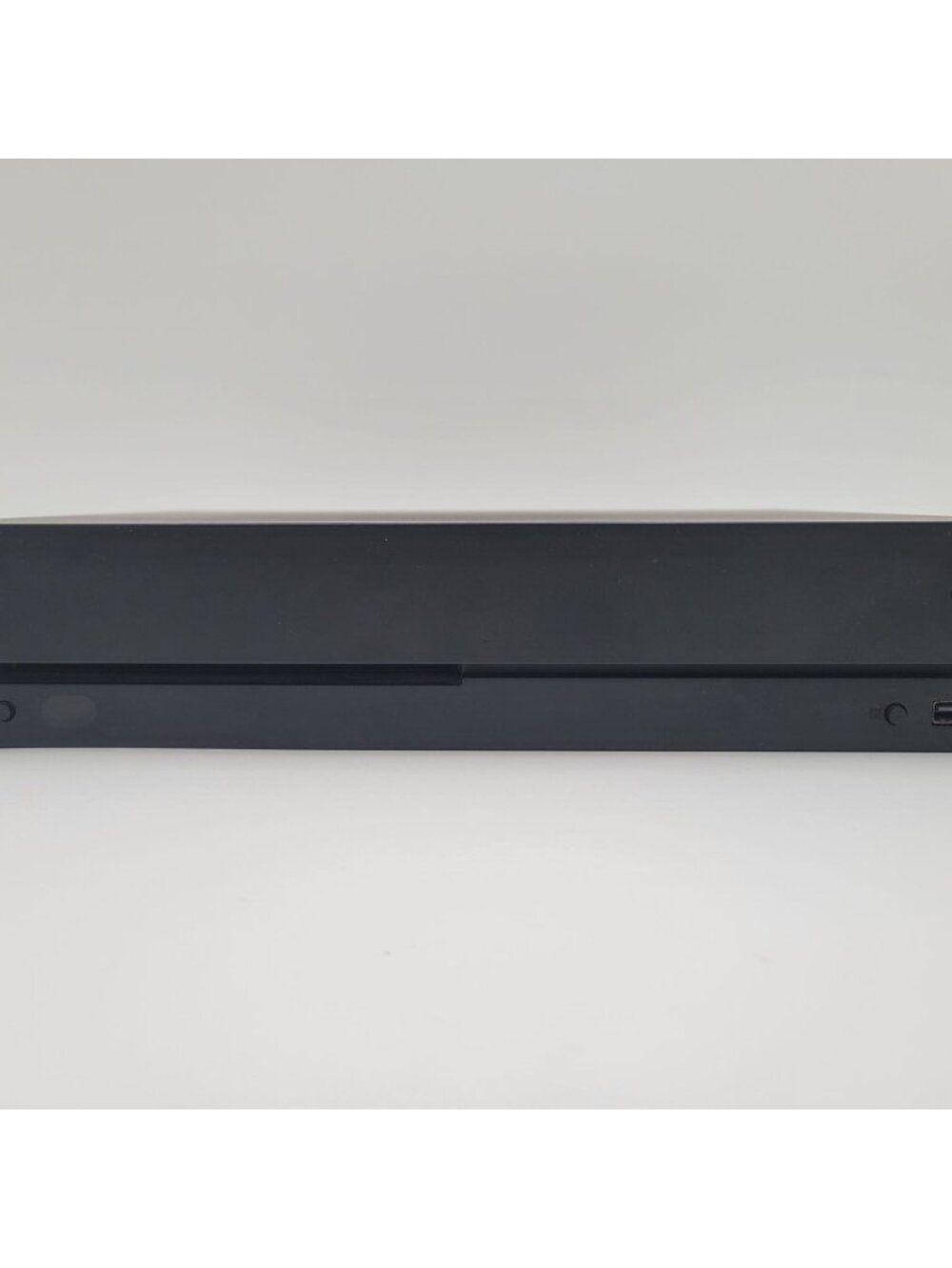 Xbox One X 1TB Console With 2 Wireless Controllers & Cables. Tested ready for op